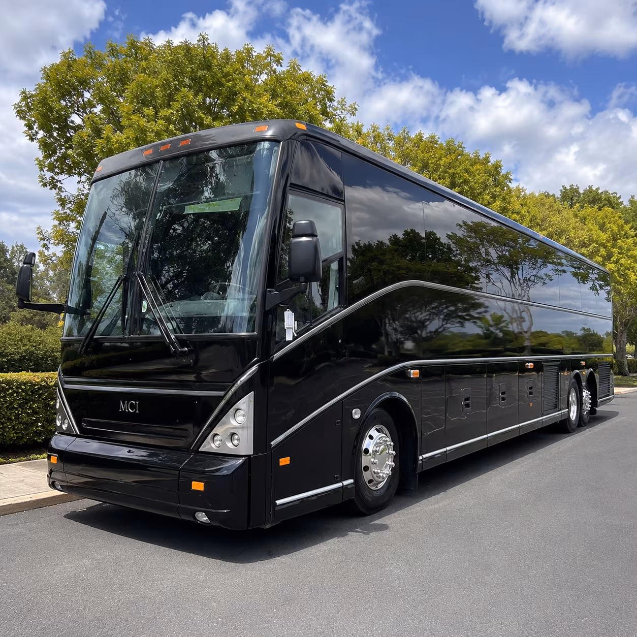 buses to the airborne special operations museum and fort liberty area destinations