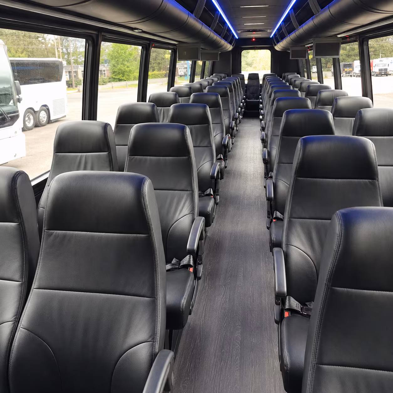 minibus rentals for fascinate u and downtown fayetteville field trips