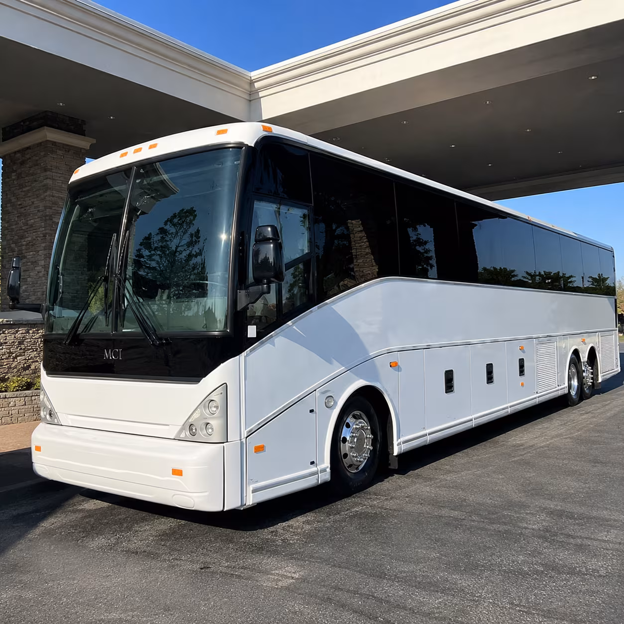 shuttle buses from fayetteville regional airport fay to fort bragg and downtown
