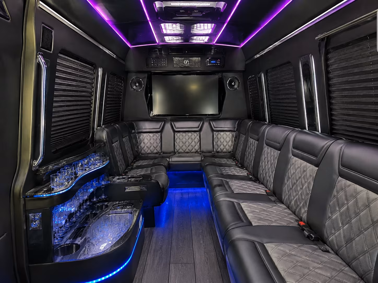 view instant online quotes for bordeaux events wedding shuttles