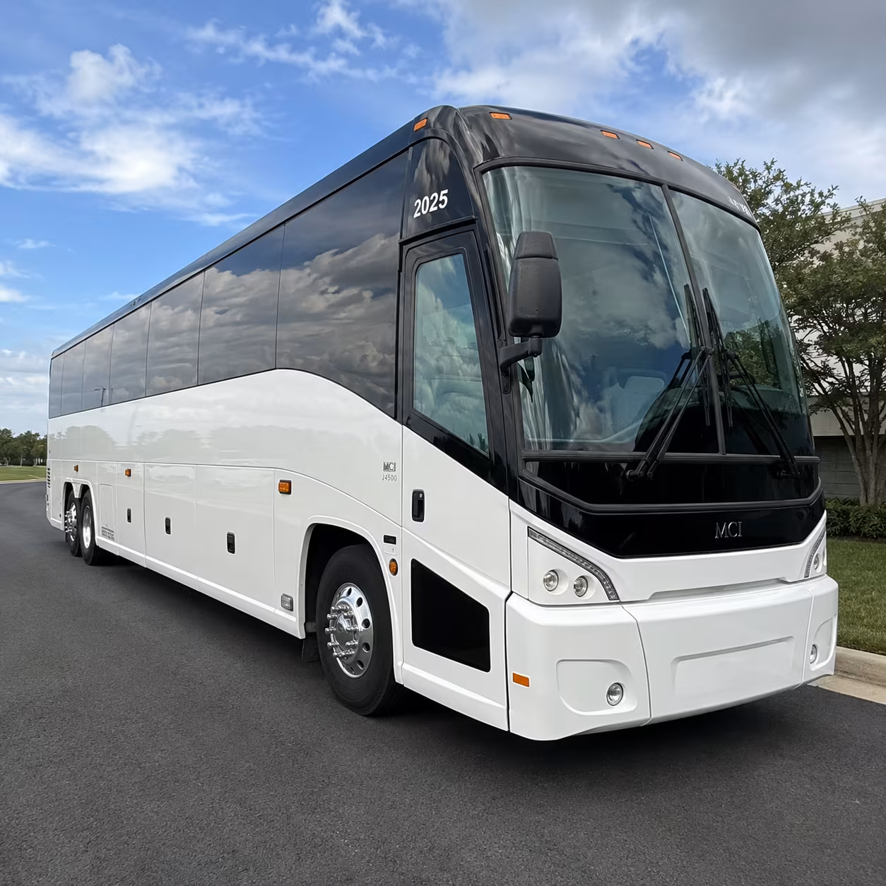 with fayettevillenccharterbusservices com renting a bus for weddings proms and private events has never been easier